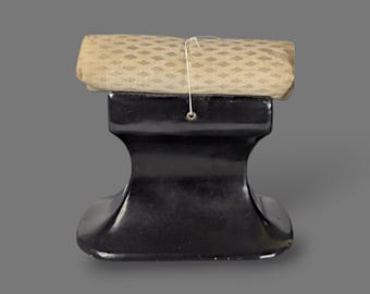 Antique Japanese Neck Pillow – Late 19th to Early 20th Century, Lacquered Wood