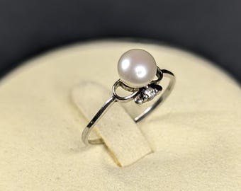 Sterling Silver 6mm Pearl Ring With CZ accent stone Size 7