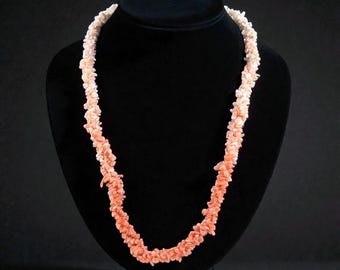 Vintage Natural Coral Chip Necklace Ombré Peach to Cream, 22"