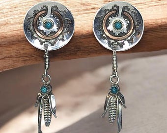 Vintage Southwestern Sterling Silver Turquoise Earrings with Copper detail – Sculpted Corn Motif Dangle Earrings