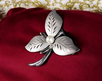 Vintage Sterling Silver Leaf Brooch with Freshwater Pearl – Signed 925 Theda – Mid Century Floral Pin – 2" Silver Brooch