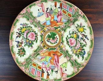 Antique Chinese Famille Rose Medallion Plate – 8.5” Hand-Painted Qing Dynasty c. 1870s–1880s