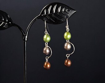 Vintage Sterling Silver Dangle Earrings with Cultured Pearls in Green, Champagne, and Bronze