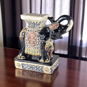 Mid-Century chinesischer Keramik-Blumenhocker - schwarz glasierter Porzellan-Podest - Chinoiserie-Gartenhocker - 21 cm hoch