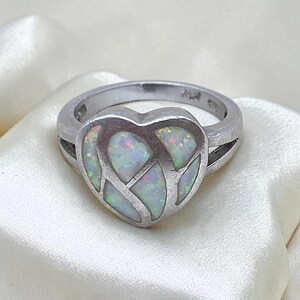 Vintage Sterling Silver White Simulated Opal Inlay Heart Ring Size 7 925