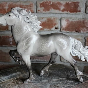 Glæsilegur - Custom Dapple Gray Breyer Porcelain Icelandic Horse customized CM altered painted art pony