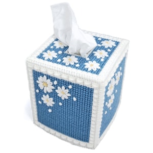 PATTERN: Daisy Tissue Box Cover in Plastic Canvas