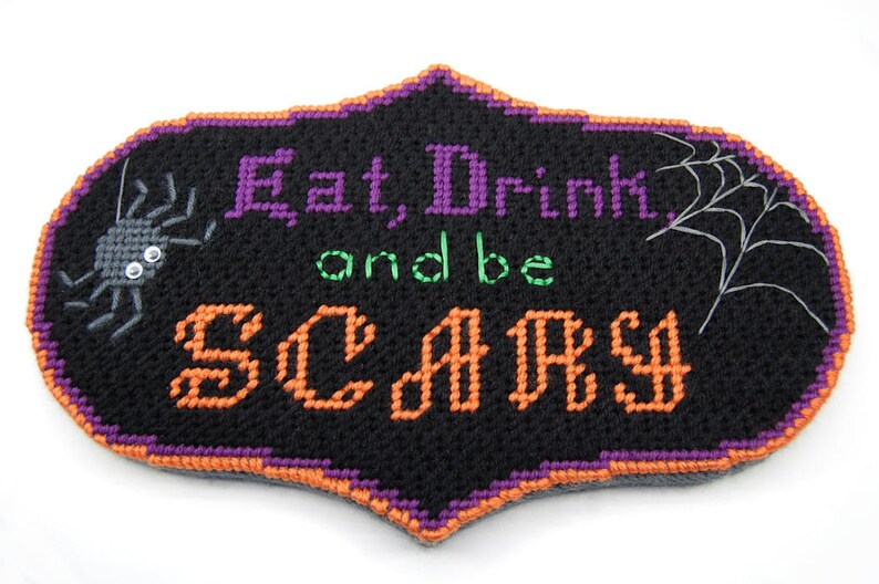 PATTERN: Eat, Drink, and Be Scary Halloween Plastic Canvas Wall Hanging Pattern image 2