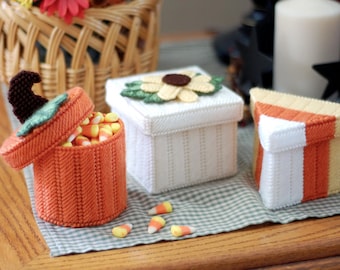 PATTERN: Fall Boxes in Plastic Canvas