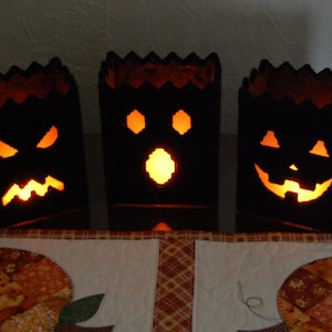 WZÓR: Lampiony halloweenowe na płótnie plastikowym