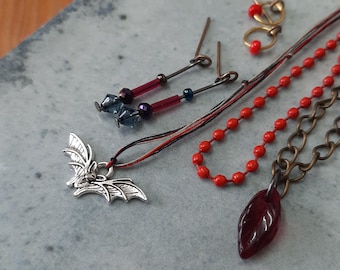 Midnight Red Modepuppen Schmuck SET - Vampir Halloween