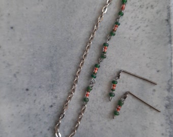 Jewellery SET in Silver & Green -  chain necklace and dangly earrings for 1:6 and 16" dolls