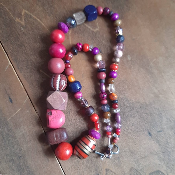 Beads Extravaganza Necklace No 16 BERRIES