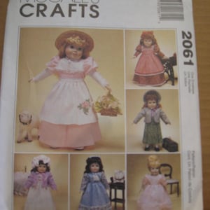 McCall&#39;s Crafts 2061 Doll Clothes Sewing Pattern 18 in Dolls Uncut Factory Folds 1999