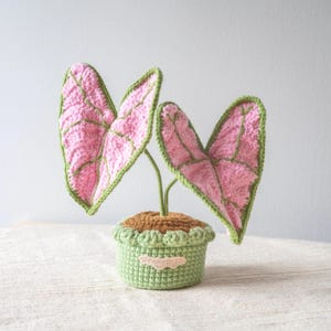 Crochet Caladium/Elephant Ear Plant in Green Pot: Handmade Floral Home Decor