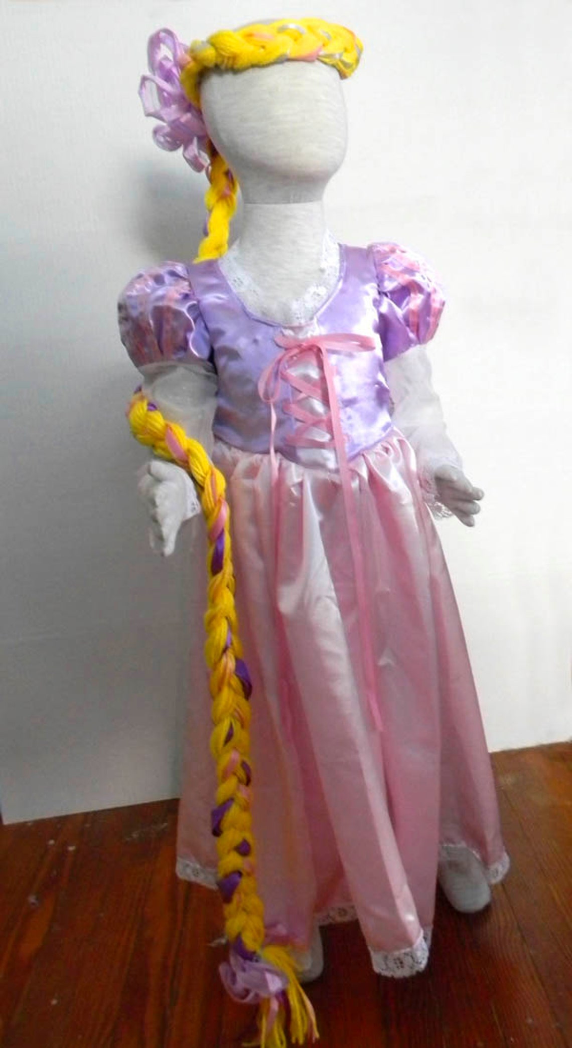 rapunzel dress and wig