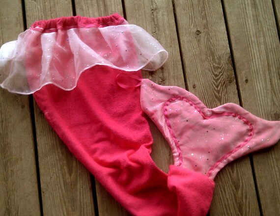 Mermaid Tail Towel In Hot Pink with light Pink Il_570xn