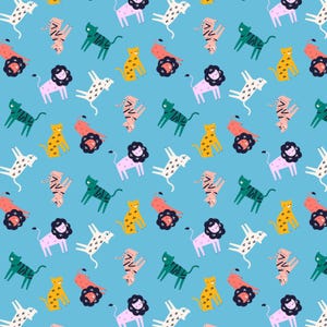 Pu&ograve; includere: Motivo ripetuto di animali stilizzati su sfondo azzurro. Il design include leoni, tigri e altre creature in vari colori come rosa, giallo, verde e bianco. Gli animali sono disposti in uno stile giocoso e simile a un cartone animato.