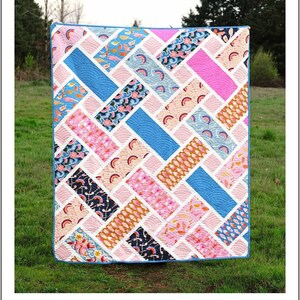 The Tessa Quilt Pattern - Erica Jackman for Kitchen Table Quilting - 3 Sizes