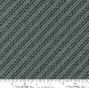 Ribbon Stripe Coal - Kitty Christmas - Urban Chiks Chicks - Moda Fabrics - 100% quilters katoen
