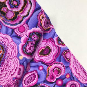 Agate Magenta - Philip Jacobs - Kaffe Fassett Collective - PWPJ106 - 100% Quilters Cotton