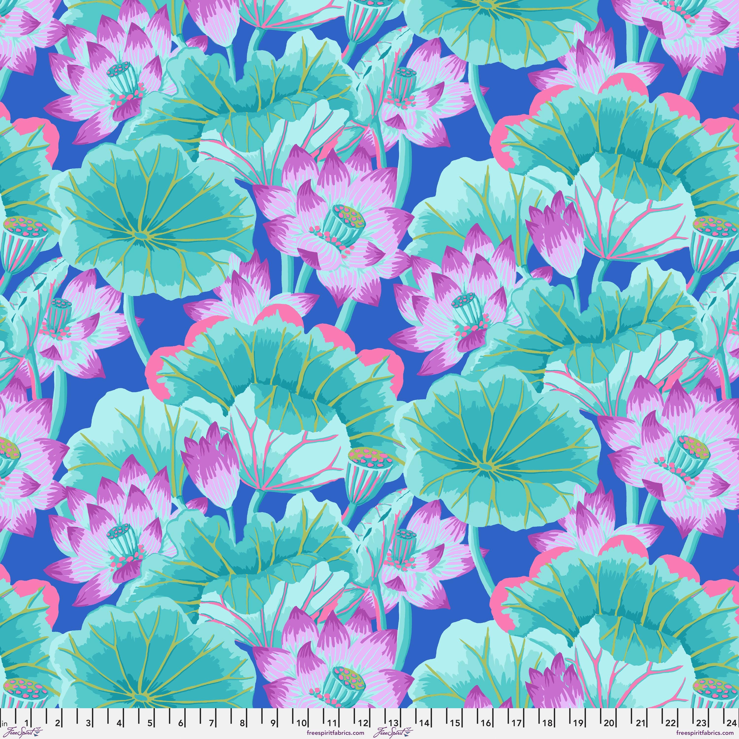 Lake Blossom Turquoise - Kaffe Fassett Classics 100% Quilters