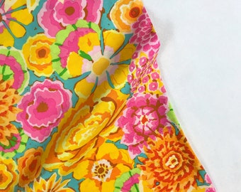 Enchanted Yellow - Kaffe Fassett - PWGP172 - 100% Quilters Cotton
