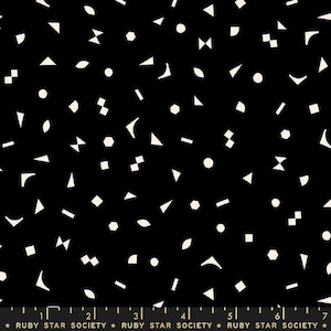 Może przedstawiać: Czarny materiał z białym geometrycznym wzorem kół, trójkątów, kwadratów i innych kształtów. Materiał jest powtarzającym się wzorem.