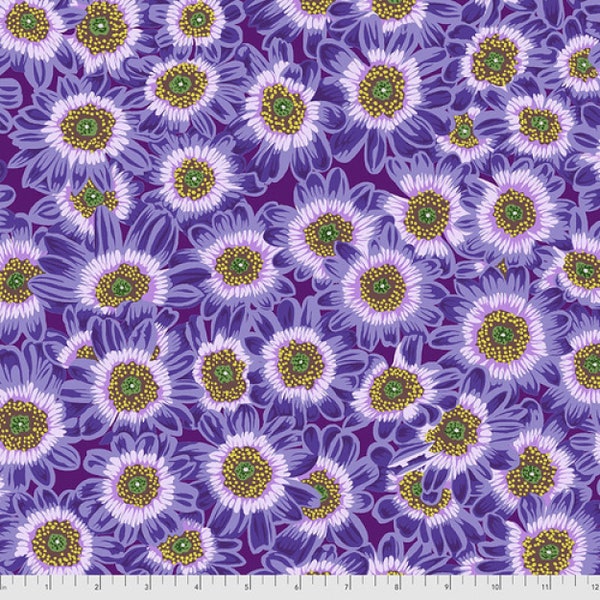 Lucy Lavender - Kaffe Fassett - PWPJ112 Lavender - 100% Quilters Cotton August 2021