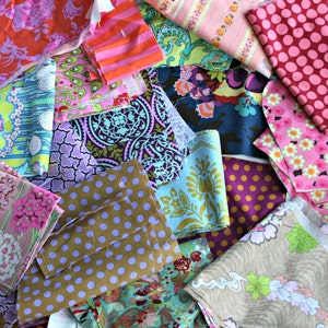 Designer Fabric Scraps 100% Quilters Cotton 2 Yards Shipped USPS First Class image 1