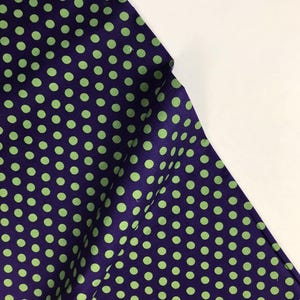Spot Violet - Kaffe Fassett - Freespirit Fabrics PWGP070-Violet