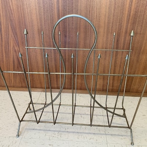 Mid Century Modern Gold Metal Magazine Rack - 1960's Arrow Points