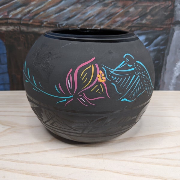 Cedar Mesa Pottery Blackware Vase Bowl Seed Pot Humming Bird painted Signed Native American 5" Southwest Navajo Black on Black