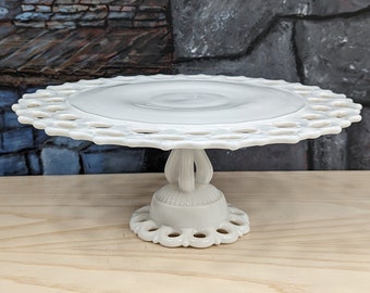 1950s Westmoreland Cake Stand Milk Glass Doric Lace Open Lace Rim Christmas Table Gift White Wedding Cupcakes Display Holiday