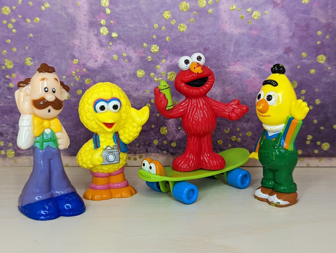 Sesame Street Elmo's World Talking Playset 2000 Replacement Figures Mr ...