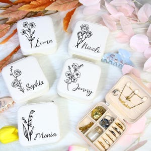 Joyero de viaje personalizado, organizador de pendientes cuadrado pequeño, caja de regalo de dama de honor para hermana, amiga, mamá, abuela, esposa, novia