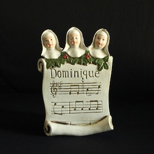 Vintage Chalkware Dominique Singing Nun Christmas Wall Plaque with Music Box - Ceramic Figurine - Collectible - Hand Painted - Made in Japan