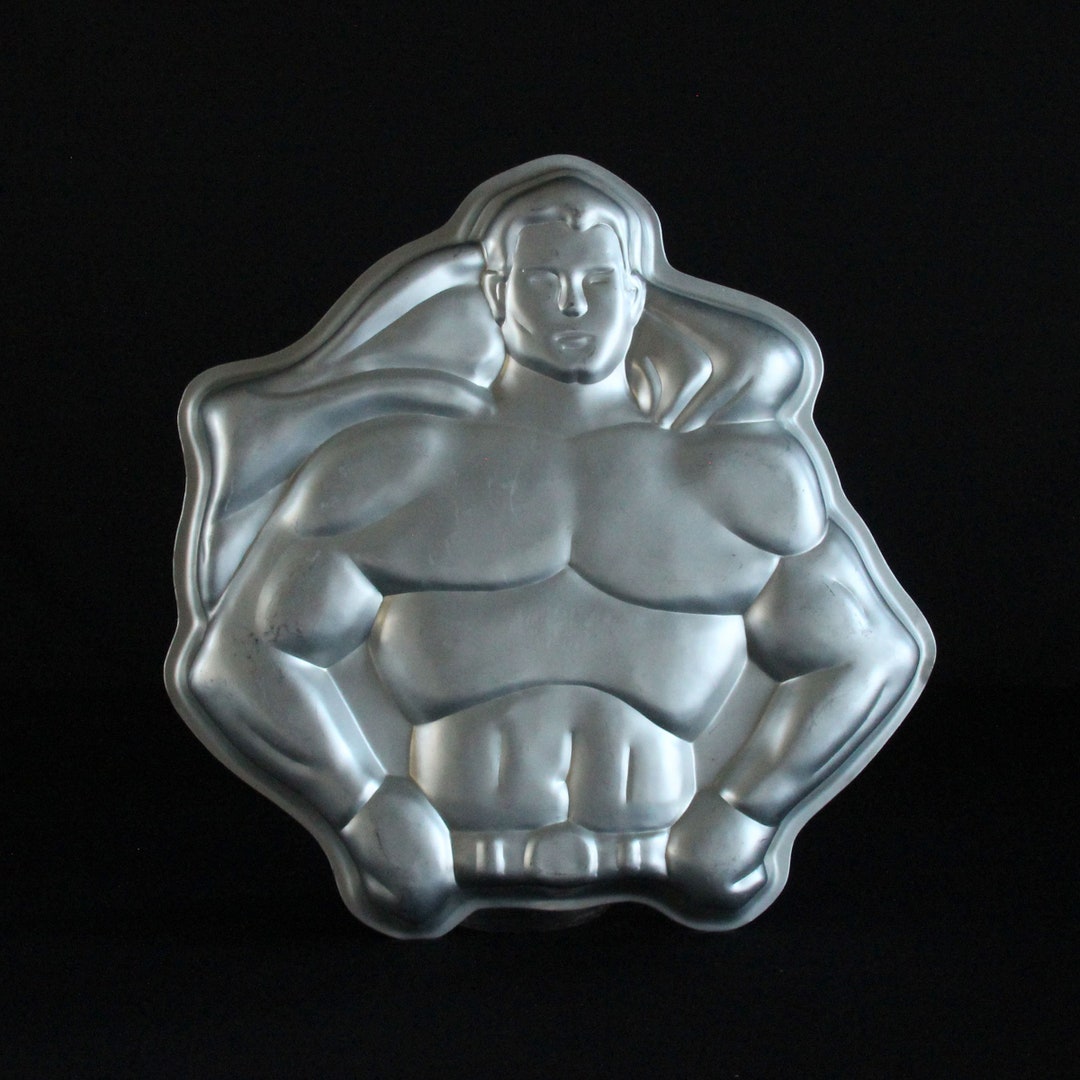 Wilton Super Hero Cake Pan Batman or Superman 1977 DC - Etsy