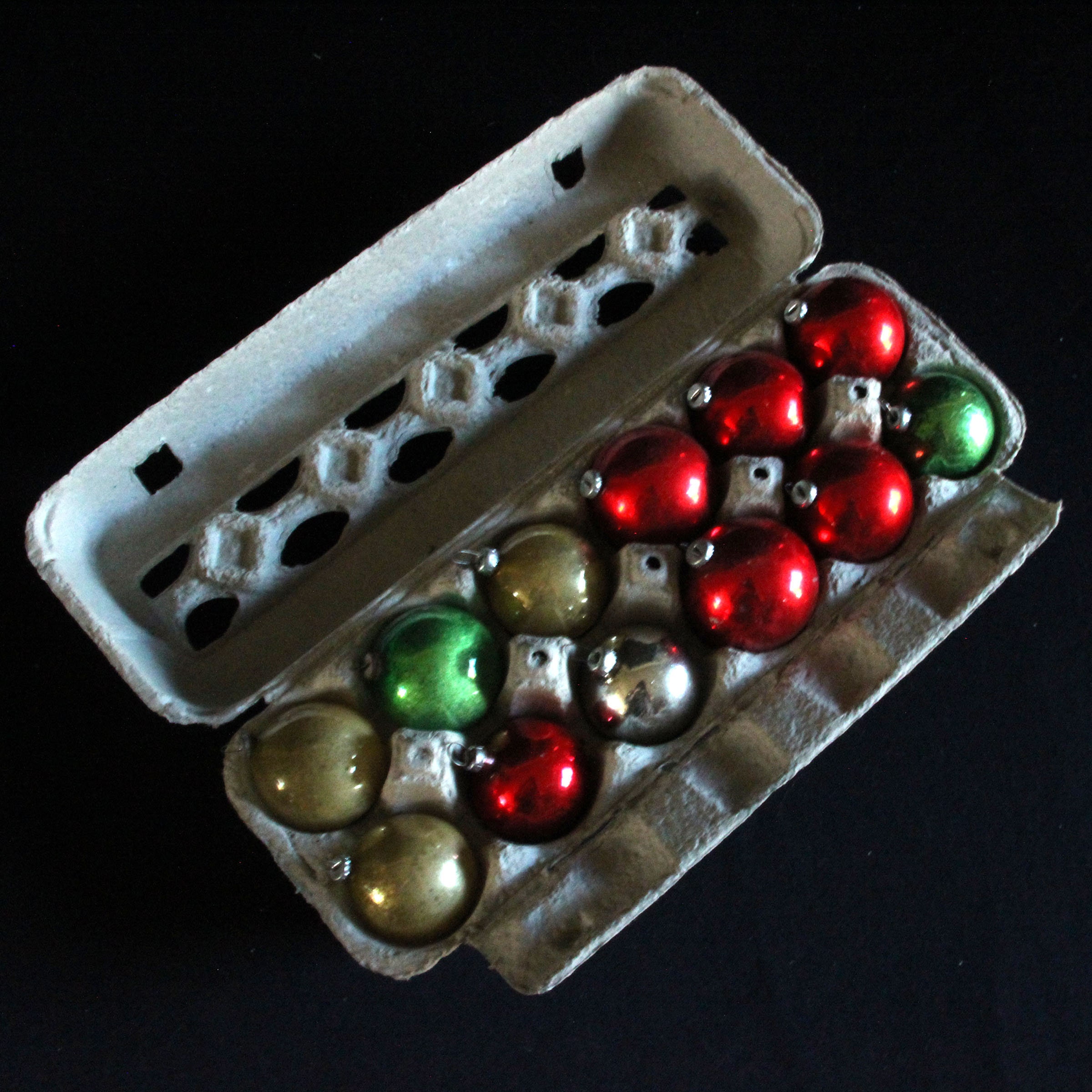 Vintage Christmas Tree Ornaments - Set of 12 Mercury Glass Ball Ornaments in Assorted Colors - Retro Christmas Holiday Decor