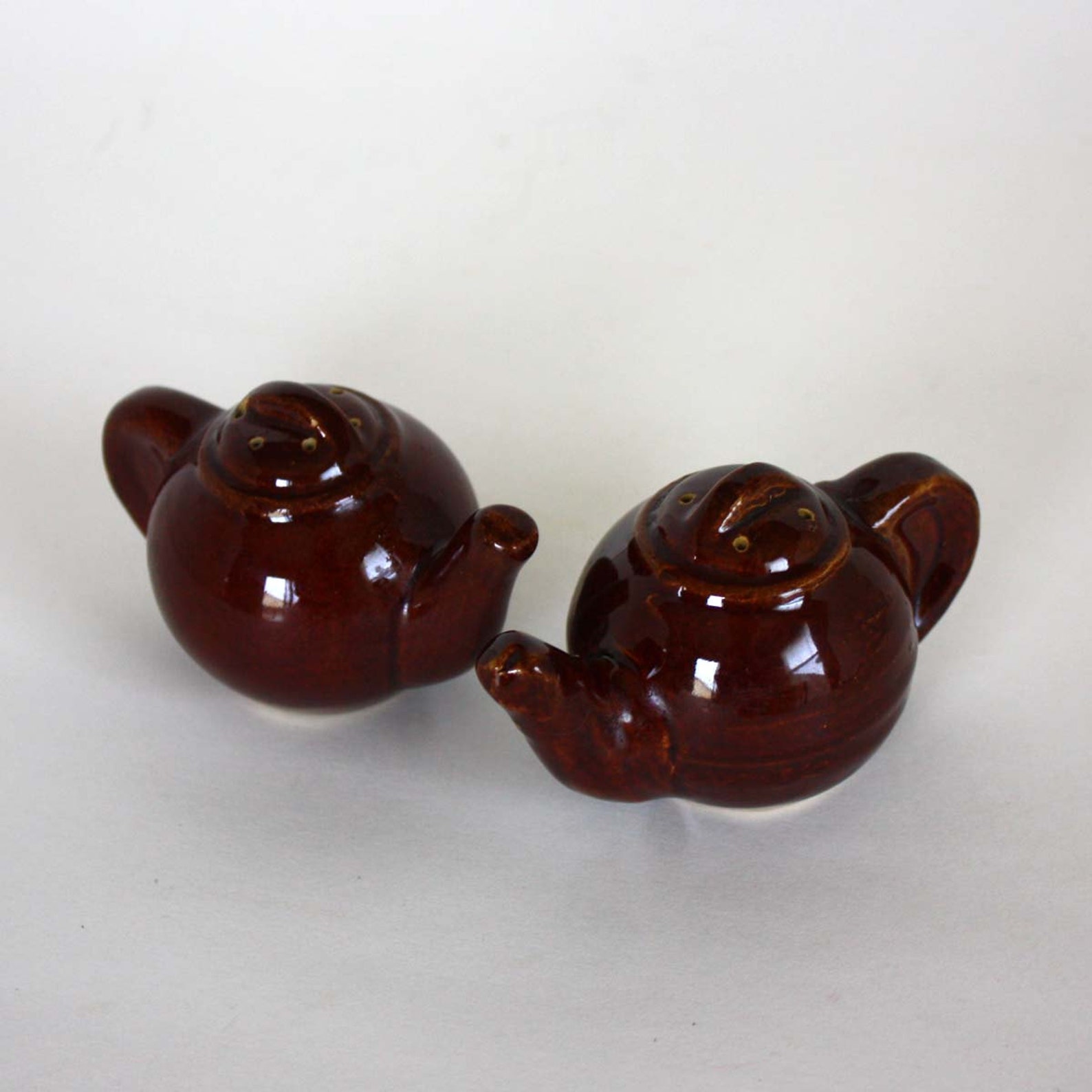 Vintage Tea Pot Salt and Pepper Shaker Set Etsy