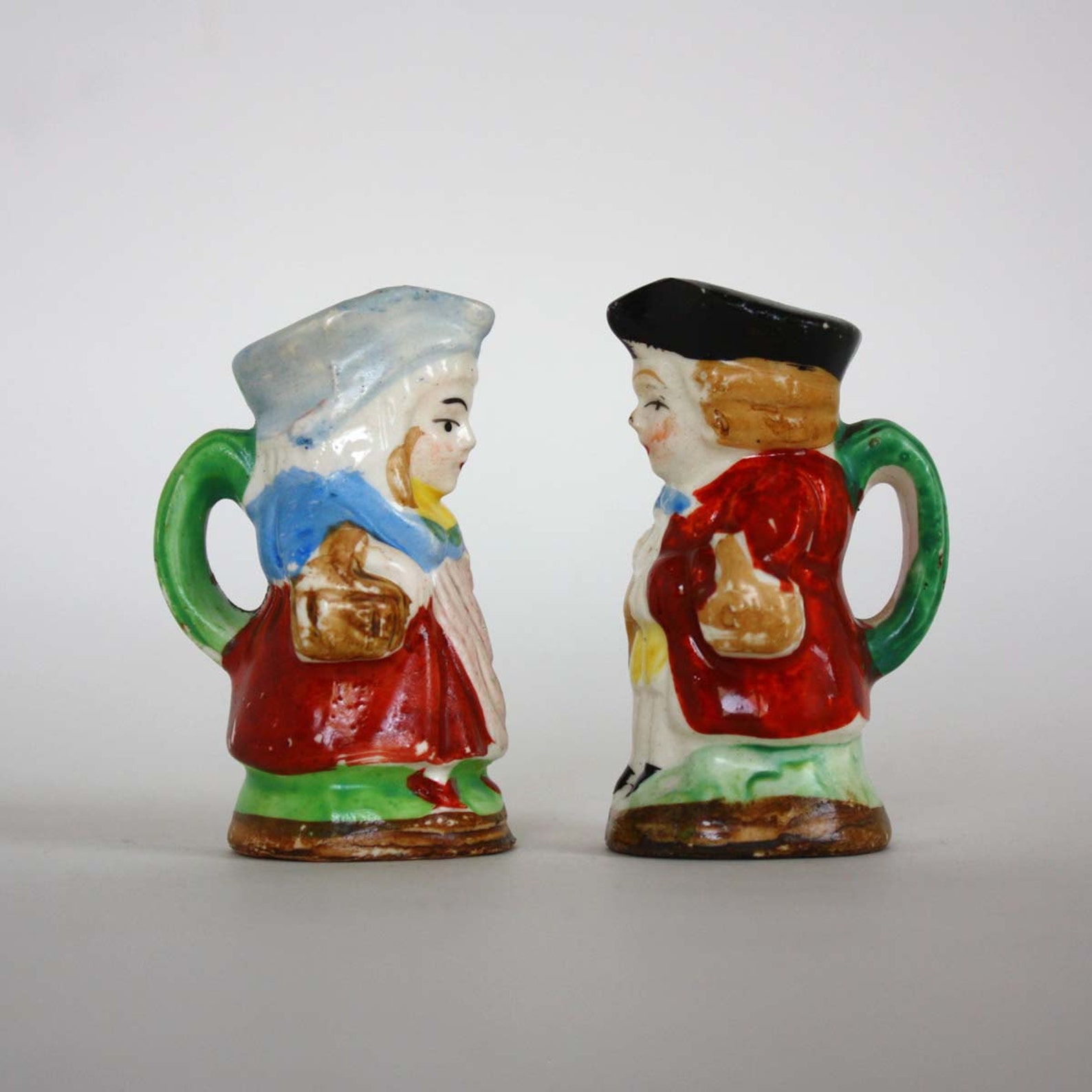 Vintage Colonial Couple Salt and Pepper Shaker Set Etsy