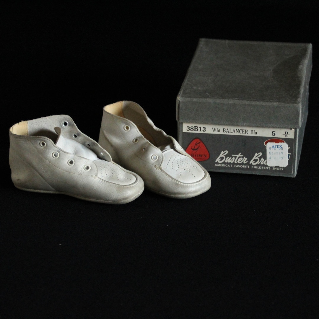 White Leather Buster Brown Baby Shoes by Brown Shoe Company - White ...