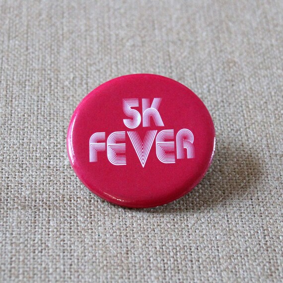 5K Fever - Vintage Button - Vintage Novelty Pin -… - image 7