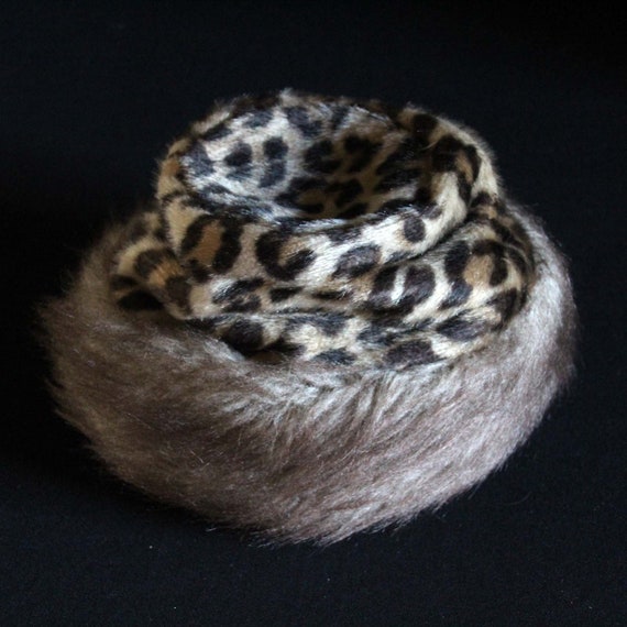 Vintage Faux Leopard Fur Bucket Hat - Halloween C… - image 2