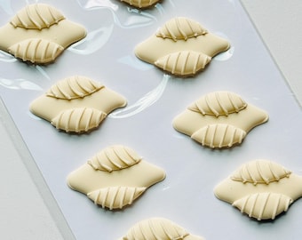 Royal Icing Shell Pasta Transfers, Cookie Cake Decorating Supplies (8 pieces)