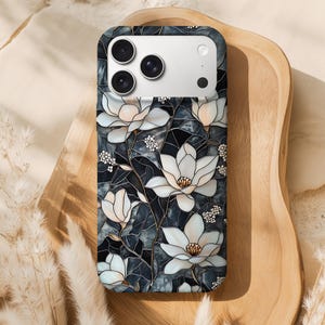 Etui na telefon z motywem kwiatów magnolii, estetyczne etui na iPhone'a z witrażem, perłowa osłona z motywem botanicznym, eleganckie etui z motywem kwiatów do iPhone'a, Samsunga Pixel