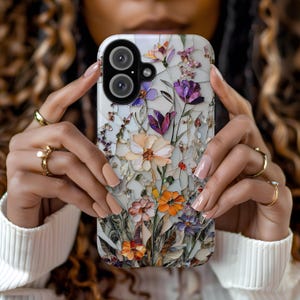 Étui pour téléphone botanique vintage Magsafe, fleurs pressées en mosaïque, iPhone 16 15 14 13 Pro Max Mini, cadeau jardinier, accessoire de téléphone