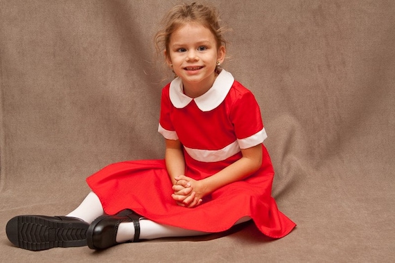 annie red dress costume Amazon.com: Women Annie Costume Peter Pan Collar Short Sleeve Red Party A-line Dress Halloween Little Orphan Cosplay Wig Set XS : Clothing, Shoes & Jewelry