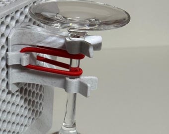 Wine glass holder module - the clever extension for your ceiling shelf & camper shelf