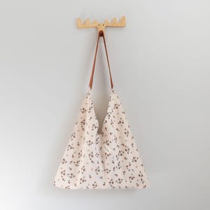 Bolso tote triangular floral, bolso hobo de pana, bolso de fin de semana de moda coreana, bolso para computadora portátil.